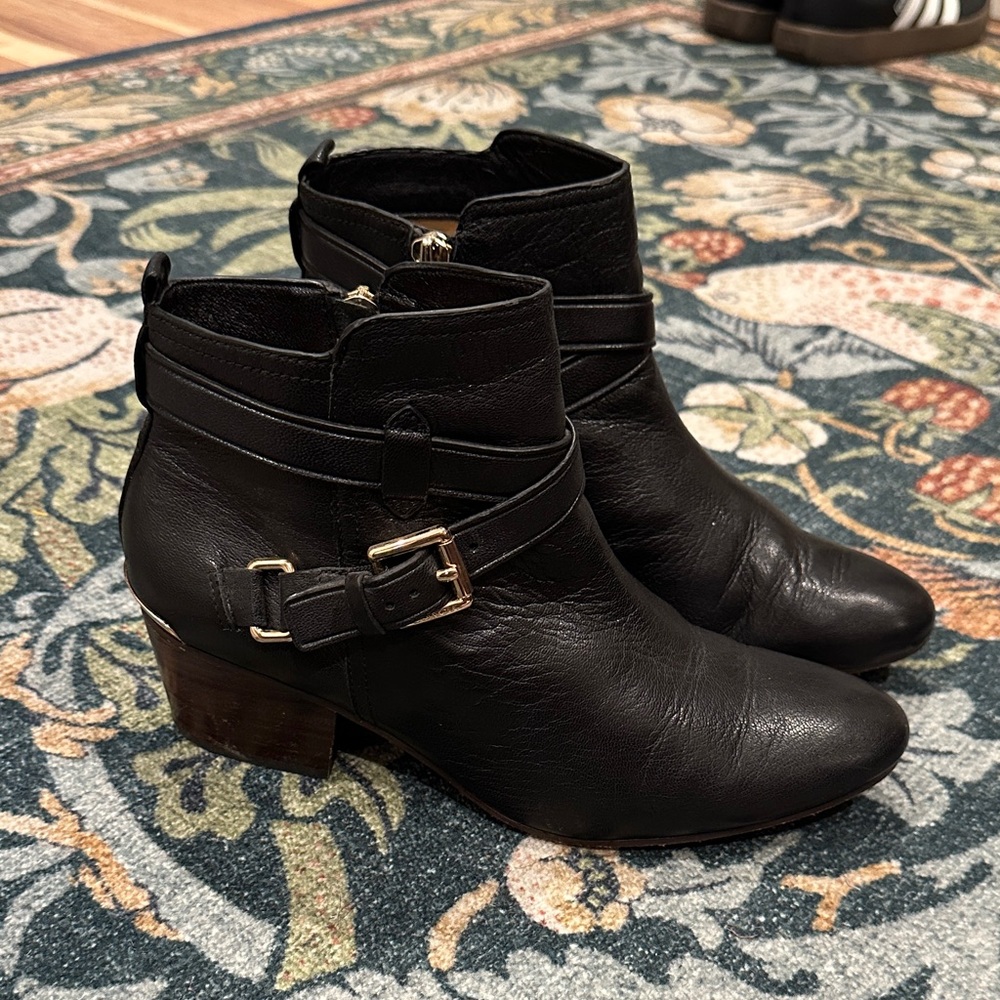 Coach Black Leather Ankle Boots Size 8.5